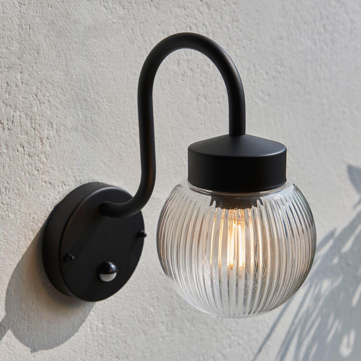 Eldon 1 Wall Light Black – Black