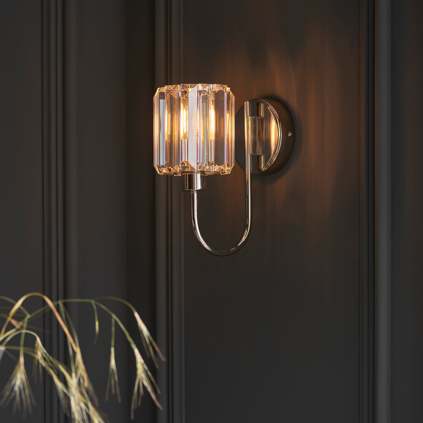 Berenice 1 Wall Light Bright Nickel – Nickel