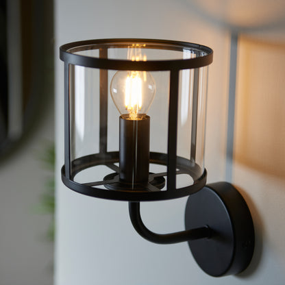 Hopton 1 Wall Light Black – Black