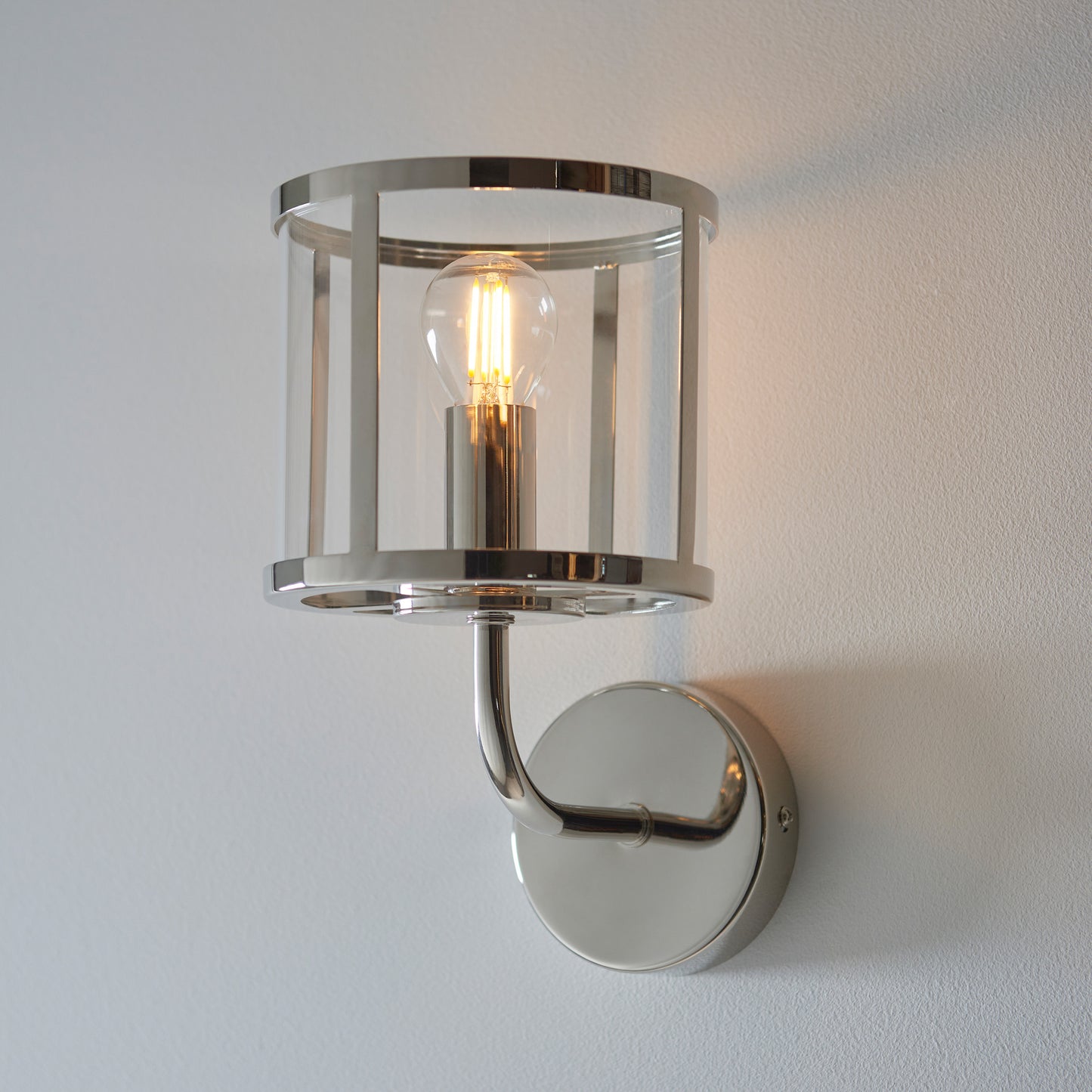 Hopton 1 Wall Light Bright Nickel – Nickel