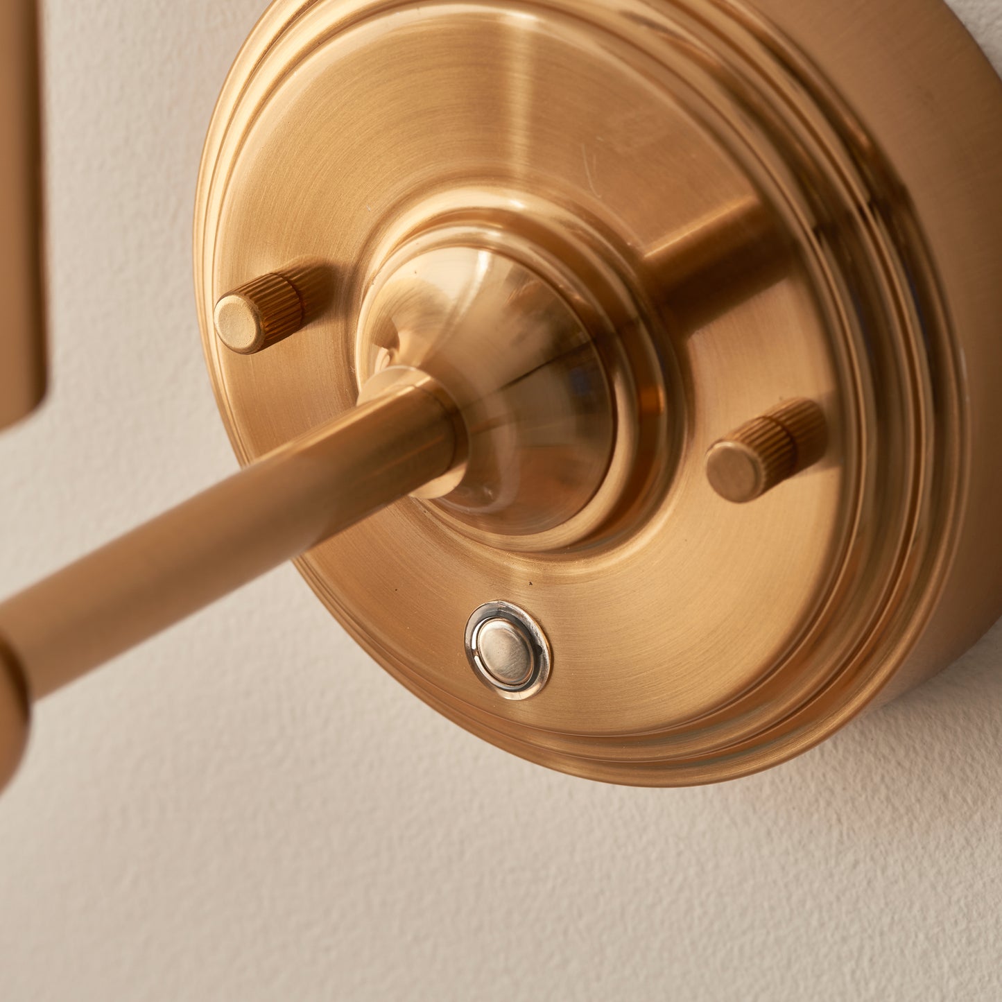Burley Rechargeable 1 Wall Light Aged Brass – Brass