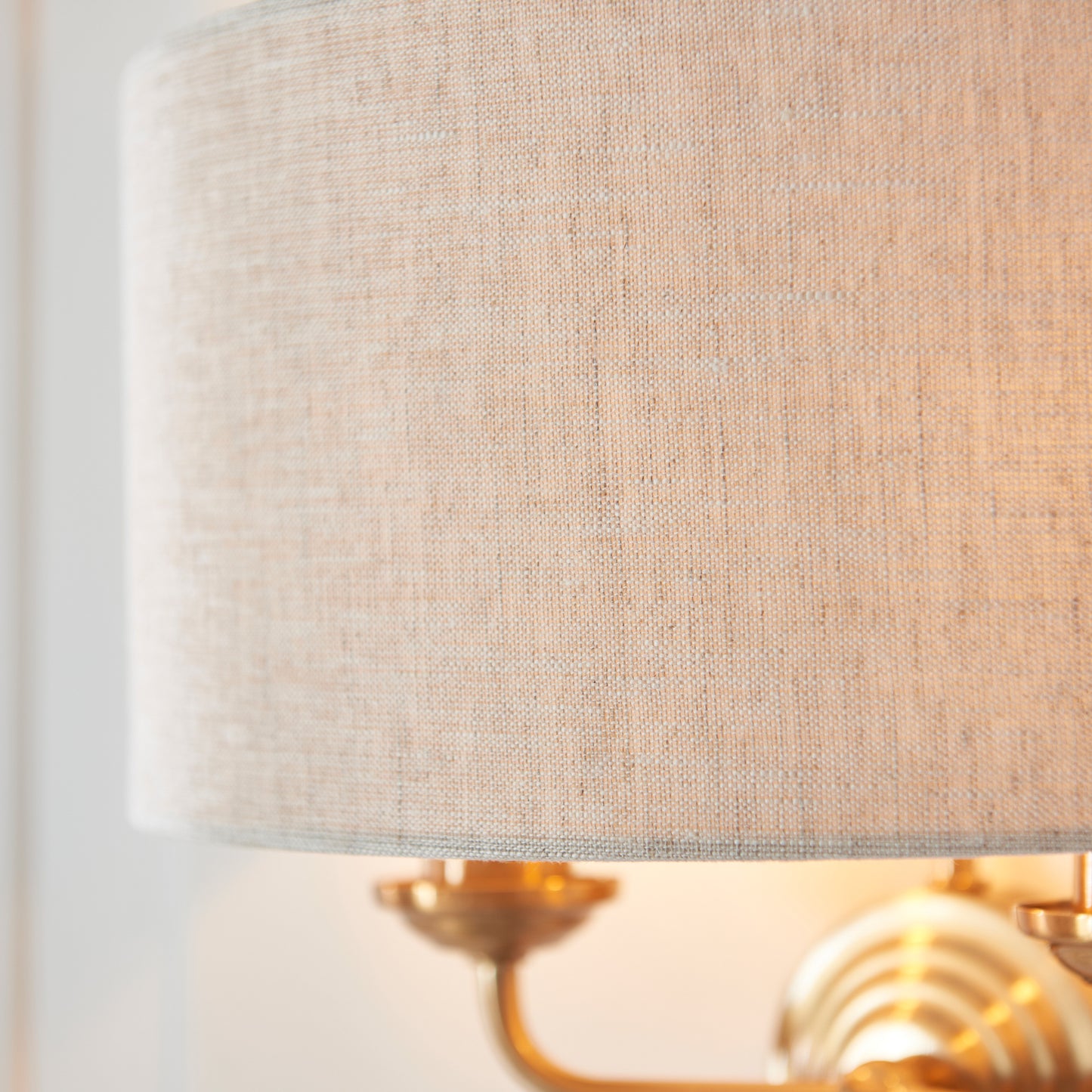 Highclere 2 Wall Light Vintage Brass – Natural