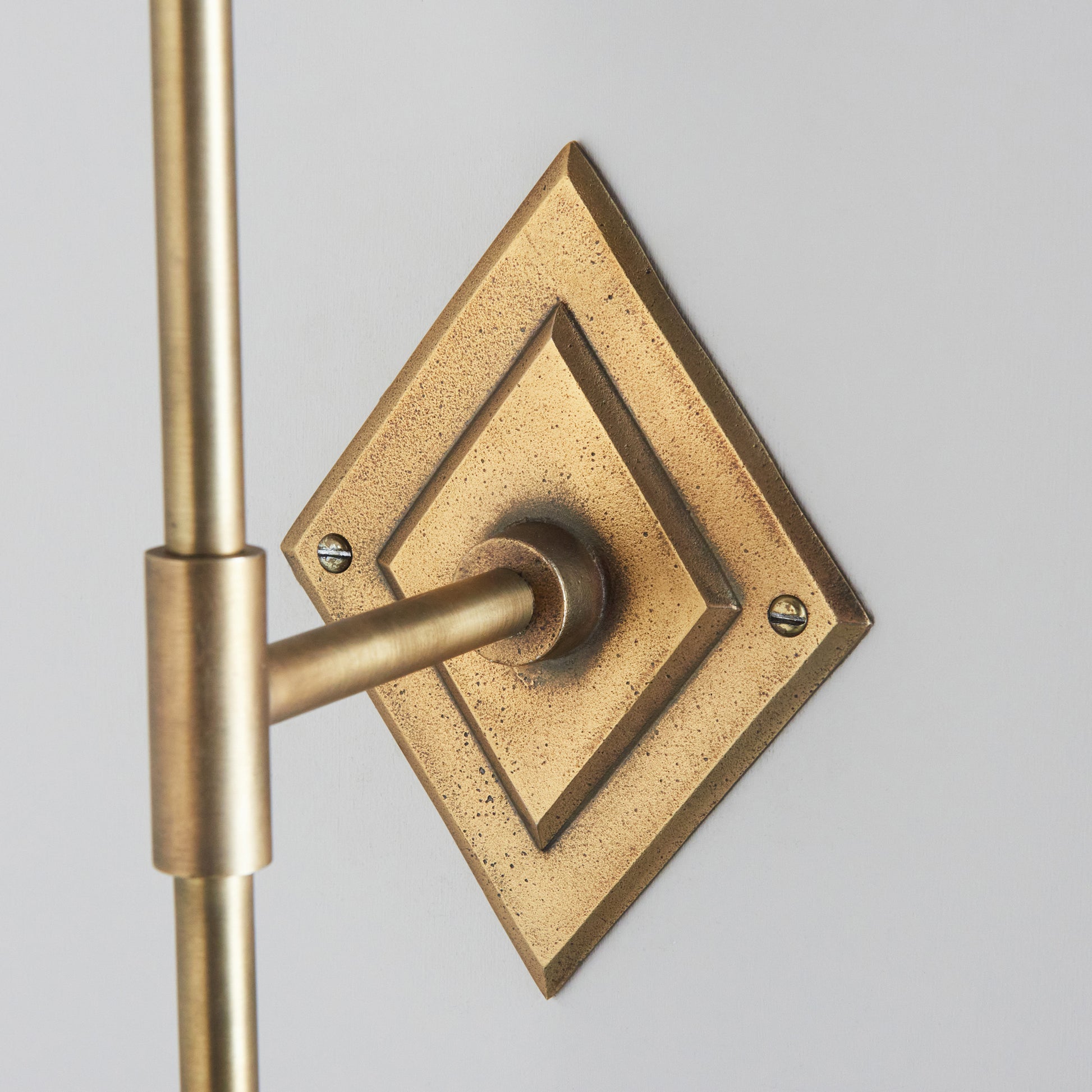 Diamond Tall Wall Light Antique Brass – Brass