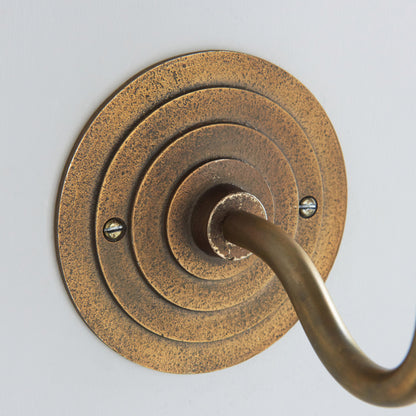 Halo Swan Wall Light Antique Brass – Brass